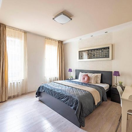 Exclusive Central Suite With Balcony By Prestige Homes Budapest Extérieur photo