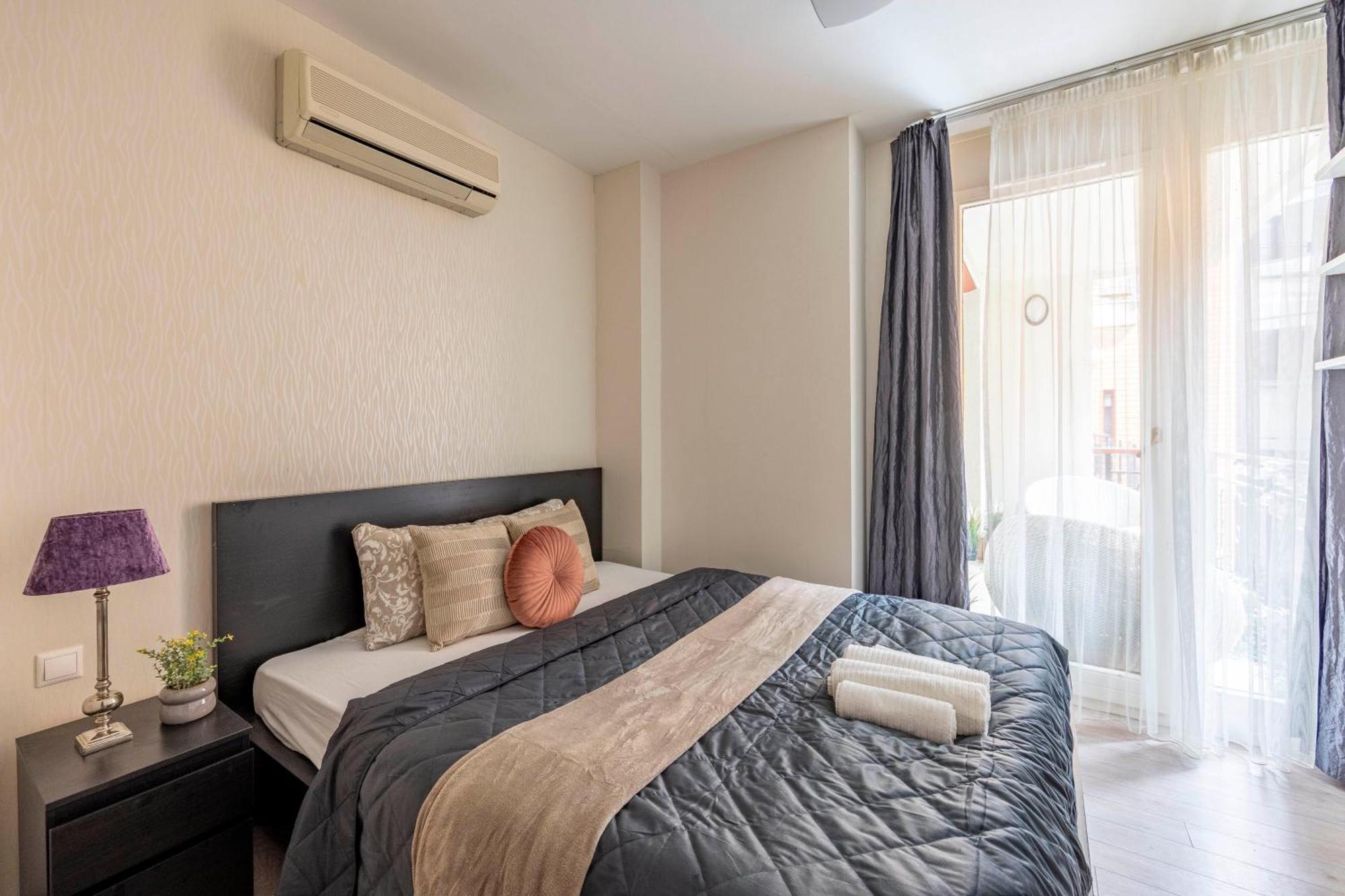 Exclusive Central Suite With Balcony By Prestige Homes Budapest Extérieur photo